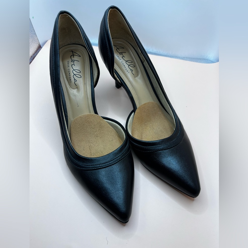 Bella true comfort low heel with cushion